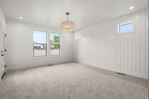 39-web-or-mls-1805-N-Black-Elm-39